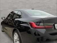 Gebraucht BMW 320e 163 PS (119 kW) 2022 Schwarz Limousine