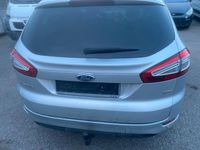 Gebraucht Ford Mondeo 140 PS (102 kW) 2010 Silber Kombi