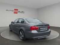 Gebraucht BMW 325 Comfort Edition 204 PS (150 kW) 2011 Grau Limousine