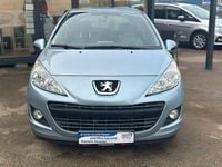 Gebraucht Peugeot 207 95 PS (69 kW) 2011 Blau Kleinwagen