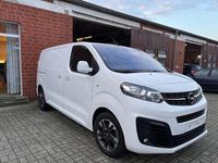 Gebraucht Opel Vivaro 177 PS (130 kW) 2020 Weiß Van / Kleinbus