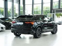 Gebraucht Audi RS Q3 400 PS (294 kW) 2023 Mythosschwarz metallic SUV