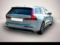Gebraucht Volvo V60 Plus 310 PS (228 kW) 2024 Manufacturer Kombi