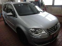 Gebraucht VW Touran Highline 140 PS (102 kW) 2010 Silber Van / Kleinbus
