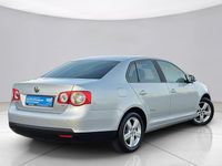 Używany VW Jetta United 122 KM (89 kW) 2008 Srebrny Sedan/Limuzyna