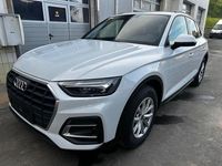 Używany Audi Q5 Basis 204 KM (150 kW) 2022 Biały SUV