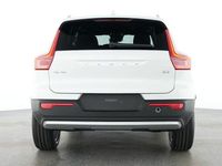Gebraucht Volvo XC40 Core 163 PS (119 kW) 2025 Weiß SUV