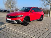 Gebraucht Fiat Tipo Cross 131 PS (96 kW) 2023 Rot Kombi