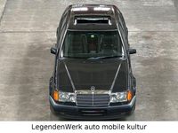 Gebraucht Mercedes E500 326 PS (239 kW) 1991 Schwarz Limousine