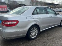 Gebraucht Mercedes E200 Avantgarde 136 PS (100 kW) 2012 Silber Limousine