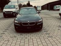 gebraucht BMW 318 318 i Automatik M-Paket schwarz