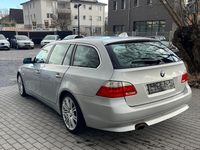 Gebraucht BMW 520 163 PS (119 kW) 2006 Silber Kombi