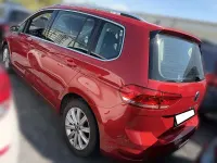 Gebraucht VW Touran Highline 150 PS (110 kW) 2022 Rot Van / Kleinbus