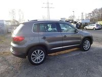 Gebraucht VW Tiguan Sportline 140 PS (102 kW) 2012 Pepper grey metallic SUV