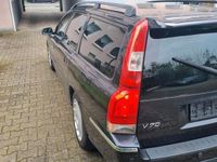 gebraucht Volvo V70 25t mit LPG 8 fach bereift