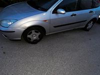 Gebraucht Ford Focus 116 PS (85 kW) 2002 Grau Kleinwagen