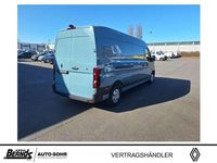 Nouă Renault Master 150 CP (110 kW) 2026 Verde Monovolum