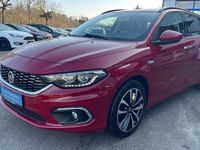 Gebraucht Fiat Tipo Lounge 120 PS (88 kW) 2018 Rot Limousine