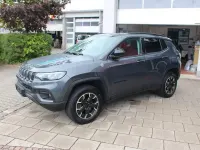 Usado Jeep Compass Trailhawk 179 HP (131 kW) 2022 Cinzento SUV