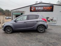 Gebraucht Hyundai i20 Trend 75 PS (55 kW) 2015 Grau Limousine