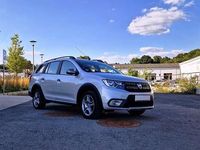 Gebraucht Dacia Logan Stepway 90 PS (66 kW) 2019 Silbermetallic (metallic) Kombi