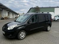 Gebraucht Fiat Doblò 135 PS (99 kW) 2012 Schwarz Van / Kleinbus
