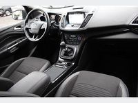 Gebraucht Ford Kuga Titanium 150 PS (110 kW) 2017 Grau SUV