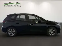 Gebraucht BMW 220 170 PS (125 kW) 2023 Schwarz ii/bonnet fluid Van / Kleinbus