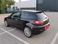 Gebraucht Alfa Romeo 147 105 PS (77 kW) 2008 Schwarz Kleinwagen