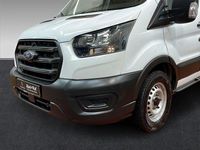 Gebraucht Ford Transit Trend 131 PS (96 kW) 2022 Weiß Limousine