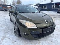 Gebraucht Renault Mégane III Expression 110 PS (80 kW) 2010 Grün Limousine