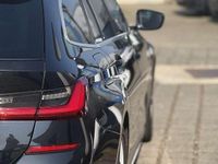 Gebraucht BMW 320 190 PS (139 kW) 2020 Schwarz Kombi