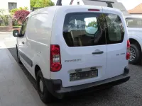 Gebraucht Peugeot Partner 75 PS (55 kW) 2010 Weiß Van / Kleinbus