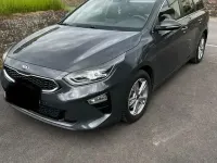 Gebraucht Kia Ceed Platinum Edition 140 PS (102 kW) 2018 Grau Kleinwagen