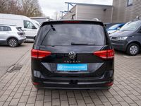 gebraucht VW Touran Active 1.5 TSI Navi PANO Standhz 7-Sitzer