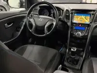 Gebraucht Hyundai i30 Passion 135 PS (99 kW) 2017 Schwarz Limousine