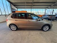 Gebraucht VW Golf VII LOUNGE 110 PS (80 kW) 2016 Gold Limousine