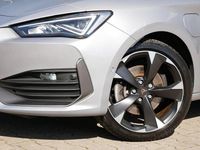 Second-hand Cupra Leon 150 CP (110 kW) 2022 Argintiu Berlinǎ