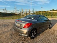 Gebraucht Peugeot 207 CC 120 PS (88 kW) 2007 Silber Cabrio