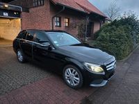 Gebraucht Mercedes C220 170 PS (125 kW) 2014 Schwarz Kombi