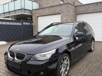 Gebraucht BMW 530 235 PS (172 kW) 2009 Blau Kombi