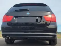 Gebraucht BMW 320 Lifestyle 184 PS (135 kW) 2011 Schwarz Kombi
