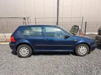 Gebraucht VW Golf IV 75 PS (55 kW) 1999 Blau Kleinwagen