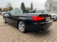 Gebraucht BMW 330 Cabriolet 245 PS (180 kW) 2013 Saphirschwarz Cabrio