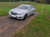 Gebraucht Mercedes E220 Avantgarde 170 PS (125 kW) 2011 Grau Limousine