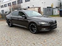 Gebraucht Skoda Superb LAURIN & KLEMENT 220 PS (161 kW) 2016 Braun Limousine