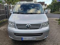 Gebraucht VW Caravelle 177 PS (130 kW) 2006 Silber Van / Kleinbus