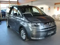 Używany VW Multivan Life 150 KM (110 kW) 2023 Szary Minivan