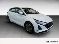 Gebraucht Hyundai i20 Trend 101 PS (74 kW) 2025 Weiß Kleinwagen