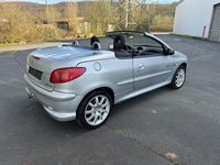 gebraucht Peugeot 206 CC 1.6 Cabrio Quiksilver TÜV/AU